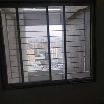 Room in 2 BHK Apartment at Saheel Itrend Life 3, Wakad – for Rent