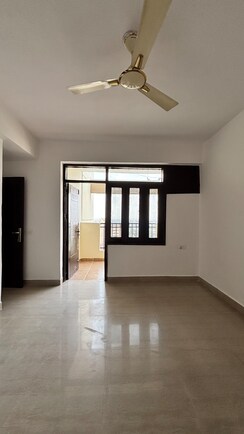 2 BHK + Pooja Room Builder Floor For Rent in Sultanpur