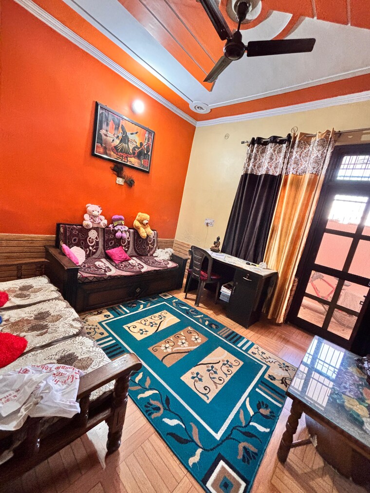 Gym, ansal-plaza-sector-23 6 Bedroom 66 Sq.Yd. Independent House In Sector 23 Gurgaon 10052312