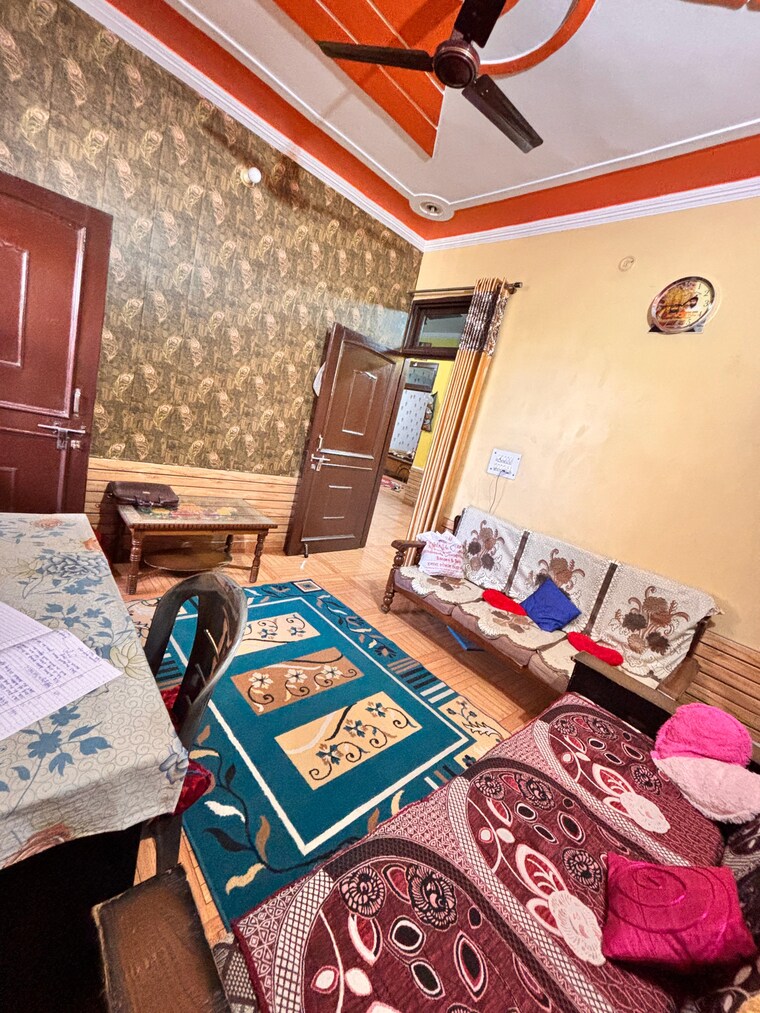 undefined, ansal-plaza-sector-23 6 Bedroom 66 Sq.Yd. Independent House In Sector 23 Gurgaon 10052312