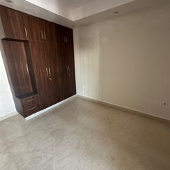 3 BHK + Pooja Room,Servant Room,Study Room,Extra Room Builder Floor For Sale in New Rajinder Nagar