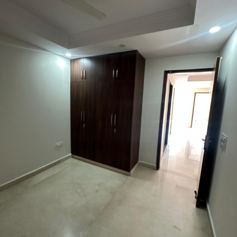 Room, new rajinder nagar 3 Bedroom 125 Sq.Yd. Builder Floor In New Rajinder Nagar Delhi 10052325