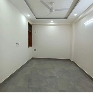 Room in 2 BHK Builder Floor at Chattarpur – for Rent