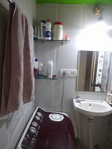 Bathroom in 2 BHK Apartment at Jyoti Complex, Goregaon East – for Rent