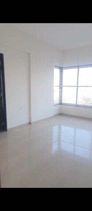 Room in 2 BHK Apartment at Naman Regency, Byculla – for Sale