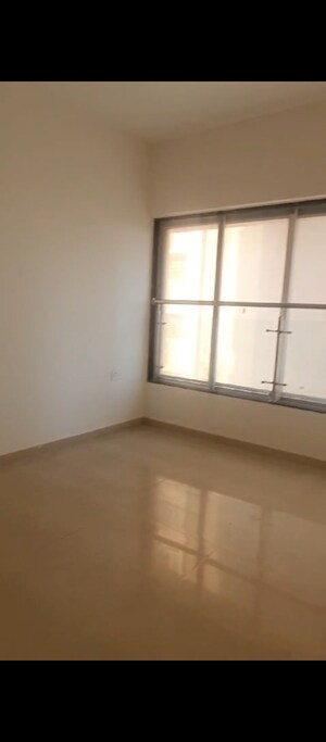 Room in 2 BHK Apartment at Naman Regency, Byculla – for Sale