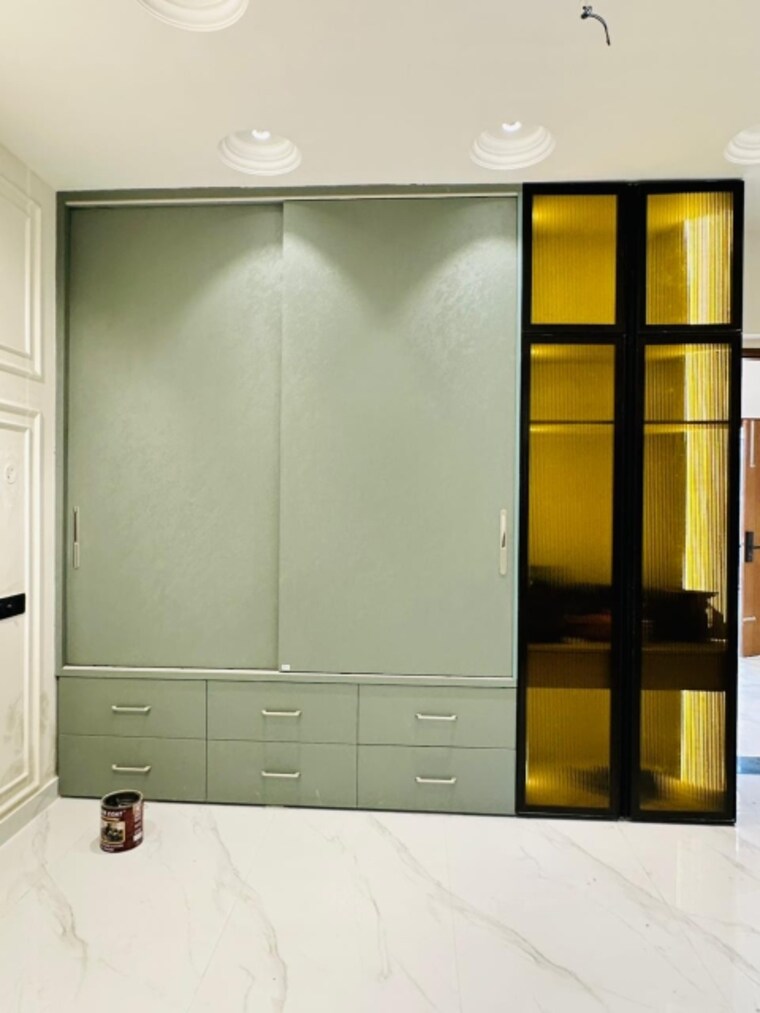 Room, sunny enclave 4 Bedroom 150 Sq.Yd. Independent House In Sunny Enclave Mohali 10052603