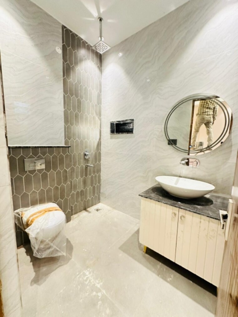 Bathroom, sunny enclave 4 Bedroom 150 Sq.Yd. Independent House In Sunny Enclave Mohali 10052603