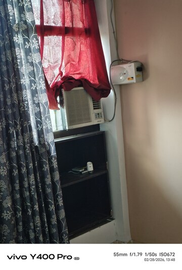 Furnished Amenities in 1 BHK Apartment at Auric City Homes, Sector 82 – for Rent