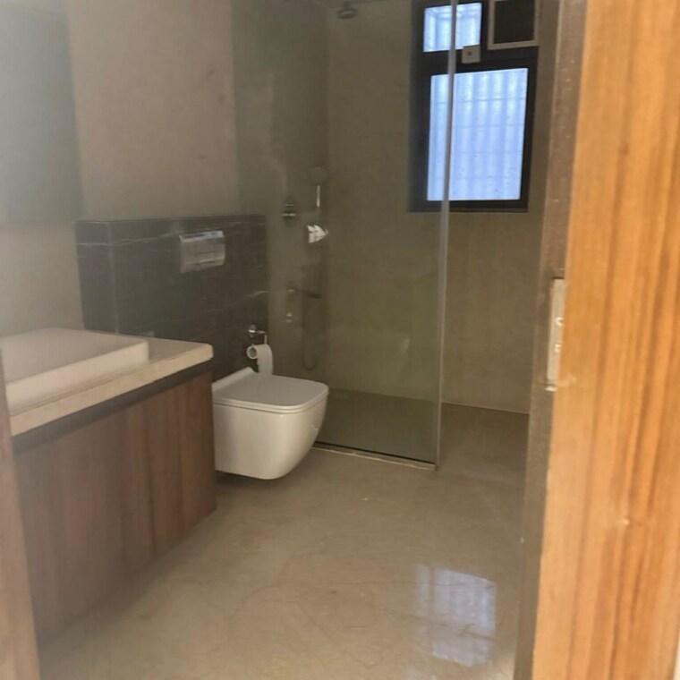 Bathroom, sunteck-signia-pearl 4 Bedroom 2900 Sq.Ft. Apartment In G Block Bkc Mumbai 10052626