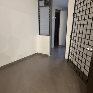 Room in 4 BHK Apartment at Sunteck Signia Pearl, G Block Bkc – for Rent