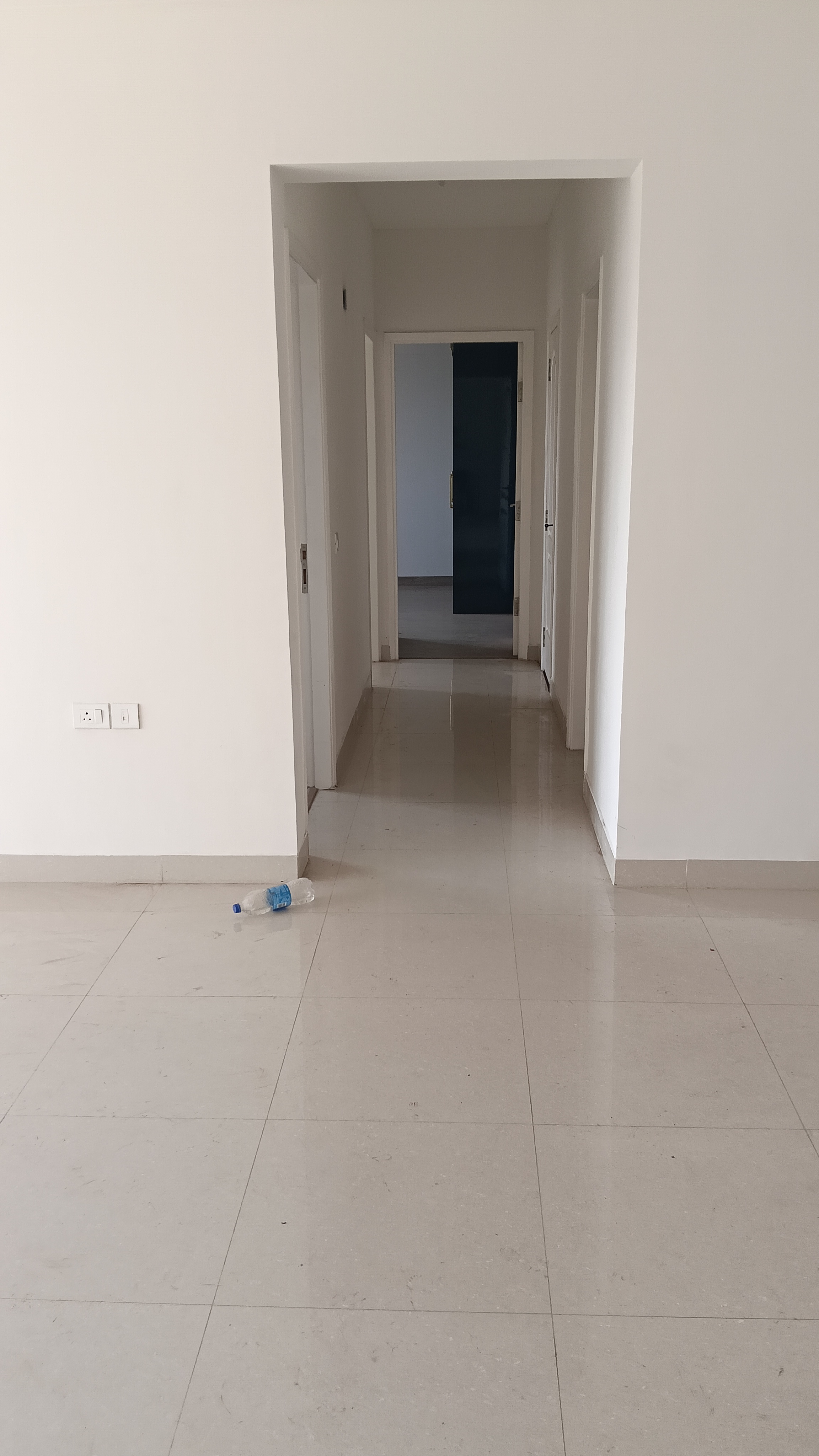 2.5 BHK + Study Room 1425 Sq.Ft. Apartment in Silverglades The Melia