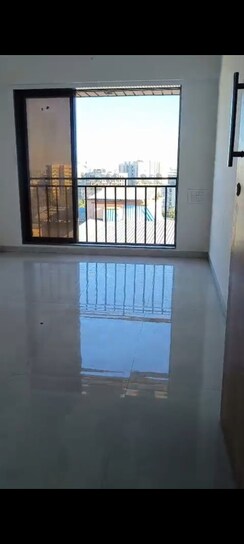 1 BHK Apartment For Sale in Astavinayak Jaykant Solitaire