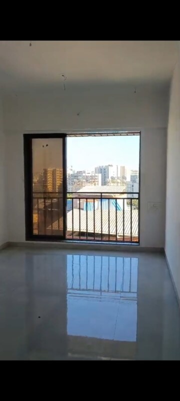 Room in 1 BHK Apartment at Astavinayak Jaykant Solitaire, Santacruz East – for Sale