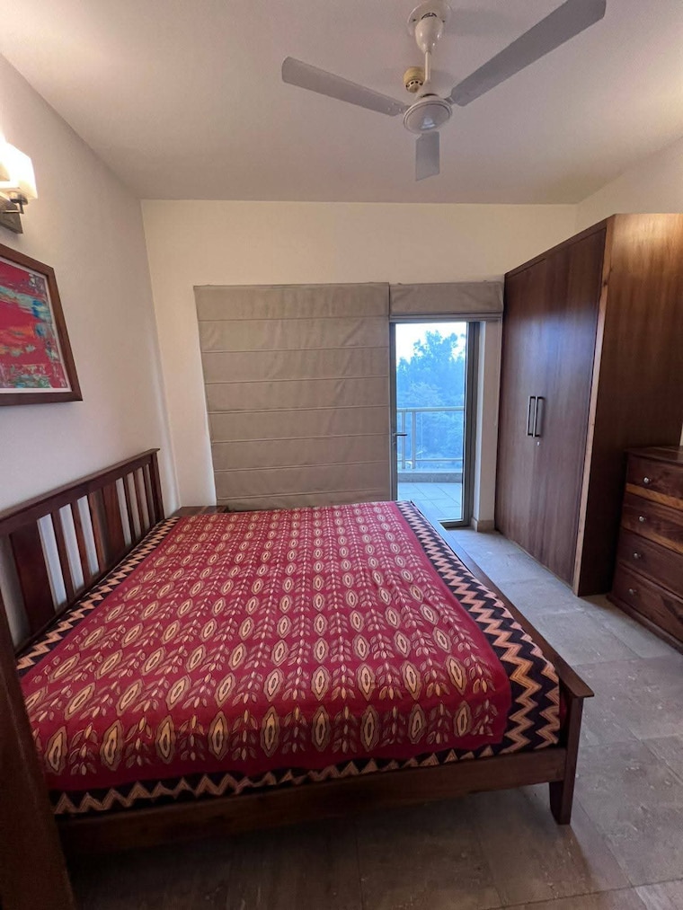 Bedroom, maya-green-lotus-saksham 3 Bedroom 1900 Sq.Ft. Apartment In International Airport Road Zirakpur 10052750