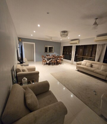 Team Area in 3 BHK Apartment at Venus Apartments Cuffe Parade, Cuffe Parade – for Rent