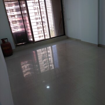 Furnished Amenities in 3 BHK Apartment at Neha Heena Gaurav Jewels, Goregaon East – for Rent