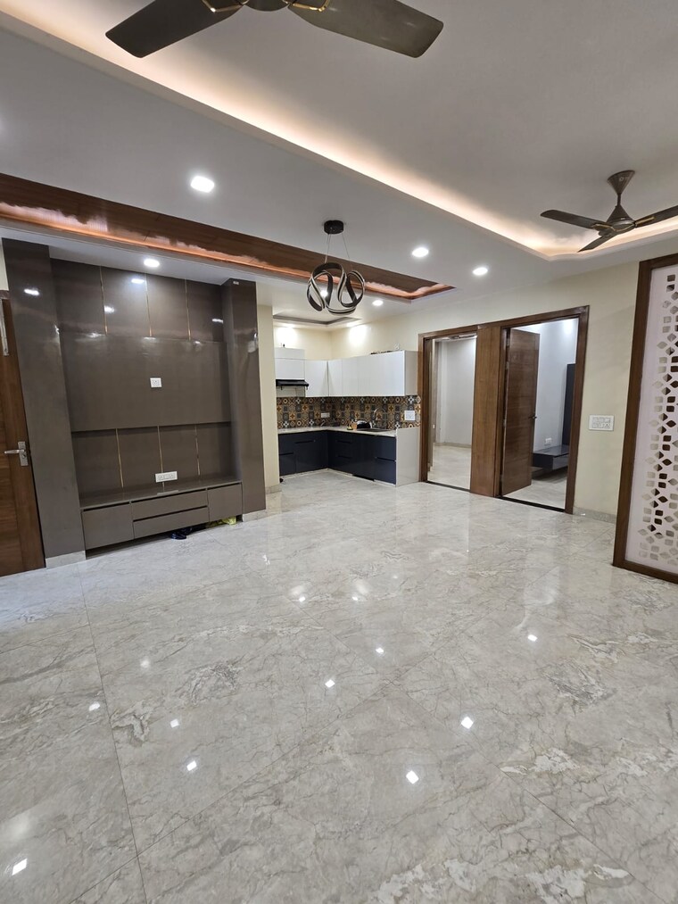 Living Room, vaishali sector 5 3 Bedroom 128 Sq.Mt. Builder Floor In Vaishali Sector 5 Ghaziabad 10052987