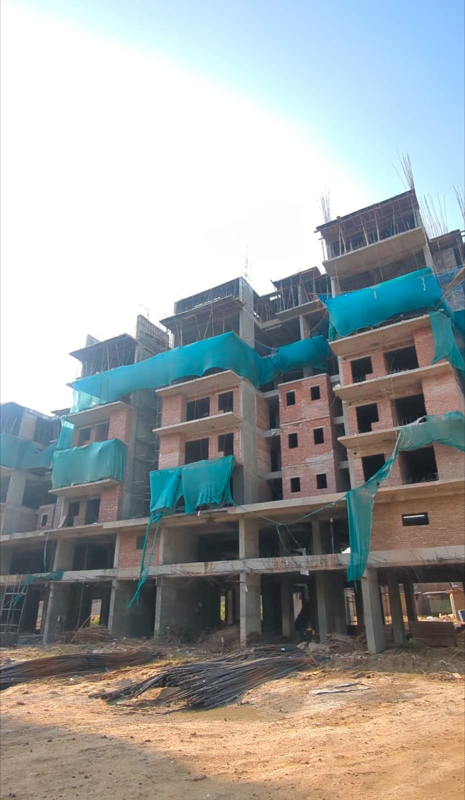 4 BHK + Store Room Apartment For Sale in Uninav Residena