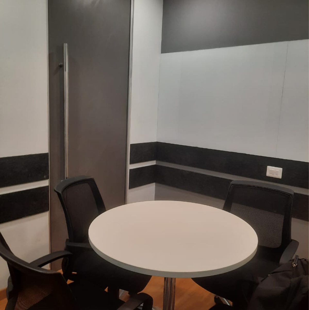 Office Space For Rent in Jangpura