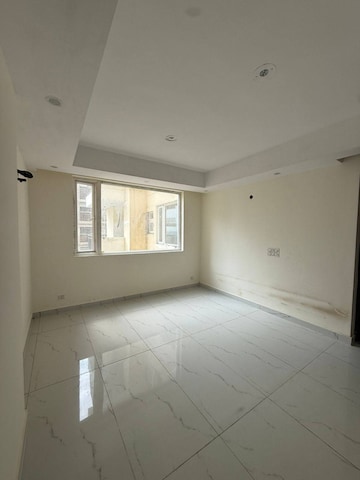 Room in 3 BHK Apartment at GHB Splande, Patiala Road – for Rent