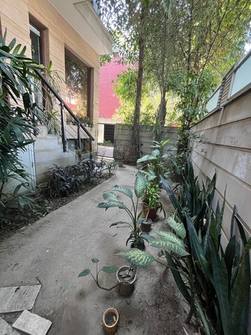 Balcony in 4 BHK Builder Floor at Panchsheel Park – for Rent