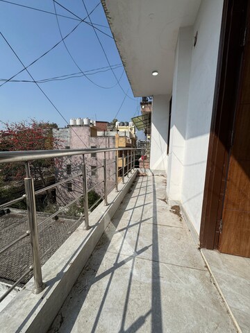 Balcony in 2 BHK Builder Floor at Palm Residency Chhatarpur, Chattarpur – for Rent