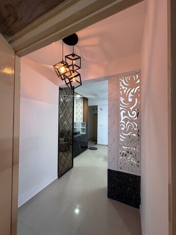 Room in 4 BHK Builder Floor at Ansal Esencia - Amara Villas, Sector 67 – for Rent