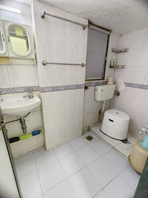 Bathroom in 4 BHK Apartment at Kanakia Levels, Malad East – for Rent