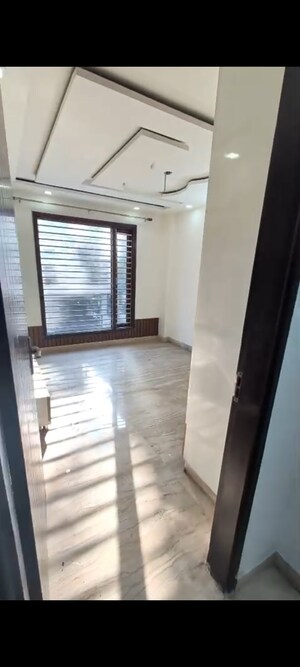 Kitchen in 3 BHK Builder Floor at Pitampura – for Sale