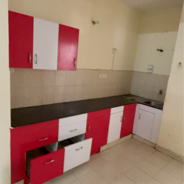 Kitchen in 2 BHK Apartment at Greenwood Apartment, Gomti Nagar – for Rent