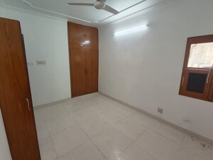 Room in 3 BHK Builder Floor at Saket – for Sale