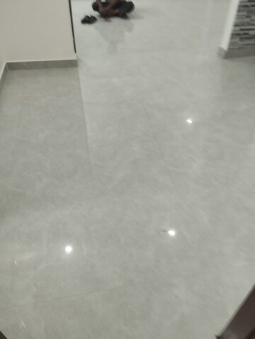 Room in 2 BHK Apartment at Palm Residency Chhatarpur, Rajpur Khurd Extension – for Rent