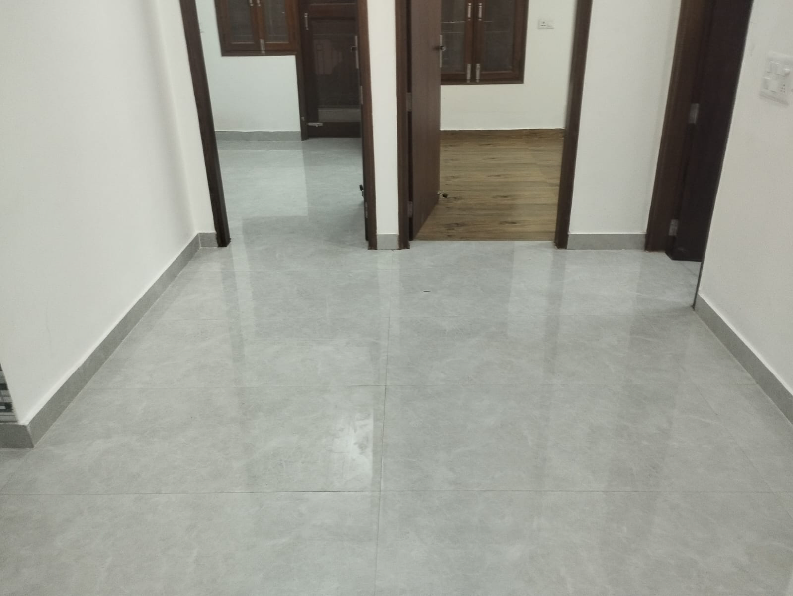 2 BHK + Servant Room Apartment For Rent in Palm Residency Chhatarpur