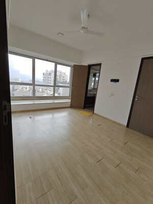 4 BHK Apartment For Rent in Kanakia Levels, Malad East