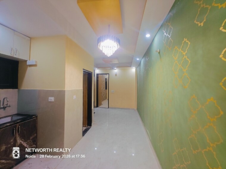 Living Room, sector 73 2 Bedroom 965 Sq.Ft. Builder Floor In Sector 73 Noida 10053138
