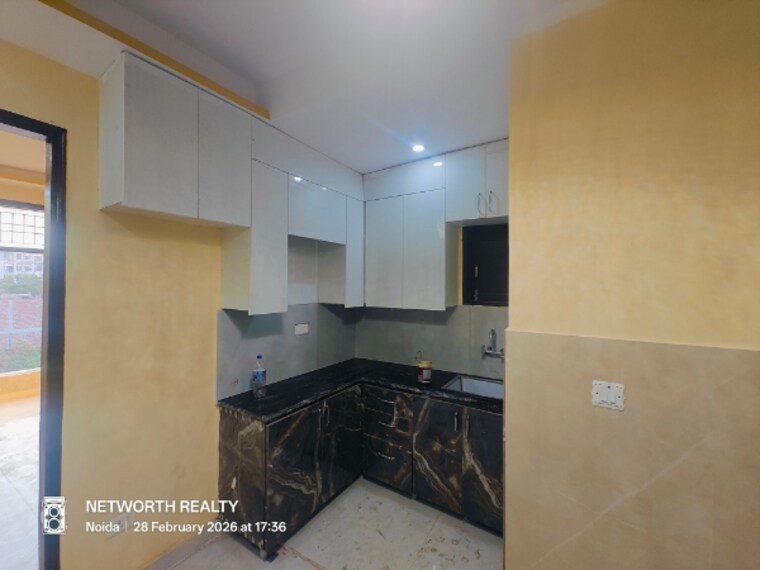 Kitchen, sector 73 2 Bedroom 965 Sq.Ft. Builder Floor In Sector 73 Noida 10053138