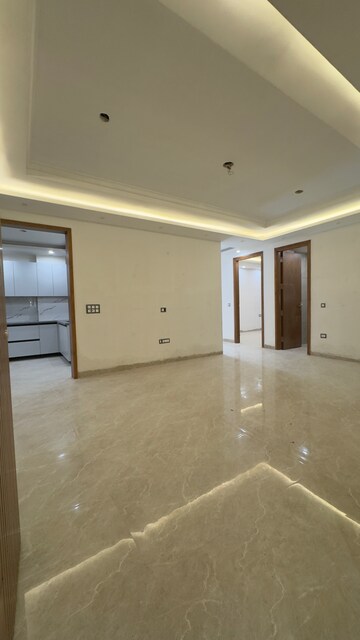 Room in 3 BHK Apartment at Palm Residency Chhatarpur, Rajpur Khurd Extension – for Rent