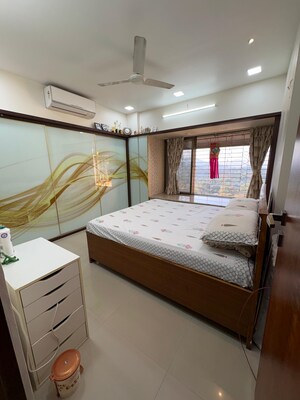 Bedroom in 2 BHK Apartment at Vartak Nagar – for Rent