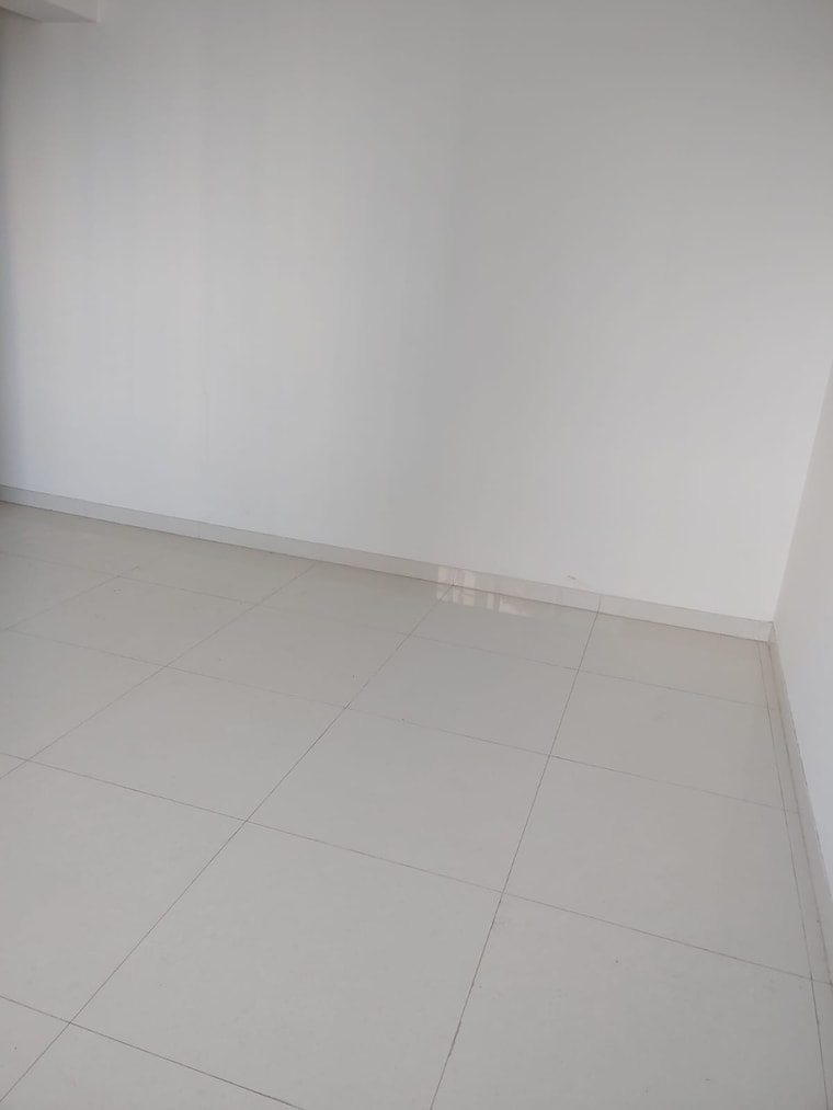 Room, shapoorji-pallonji-vahana-yahavi-phase-1 1 Bedroom 560 Sq.Ft. Apartment In Bavdhan Pune 10053150