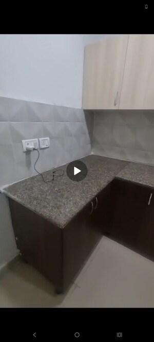 Team Area in 3 BHK Builder Floor at RG Luxury Homes Phase II, Sector 16b Greater Noida – for Rent