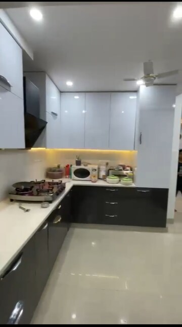 Kitchen in 3 BHK Builder Floor at BPTP Park 81, Sector 81 – for Sale