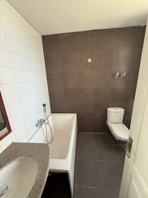 Bathroom in 4 BHK Apartment at Unitech Cascades, Pi Greater Noida – for Sale