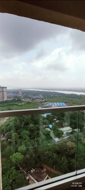 2 BHK Apartment For Sale in Dosti West County, Balkum Pada