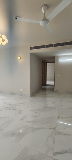 2 BHK Apartment For Rent in M3M Sky City