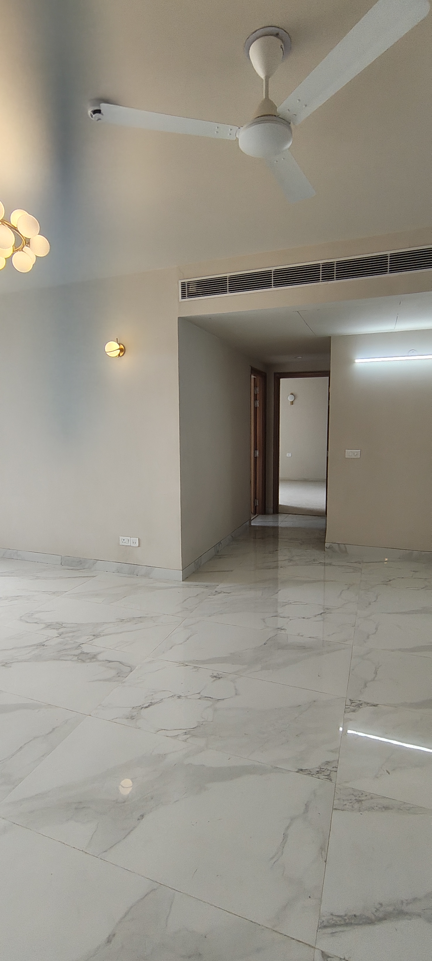 2 BHK Apartment For Rent in M3M Sky City