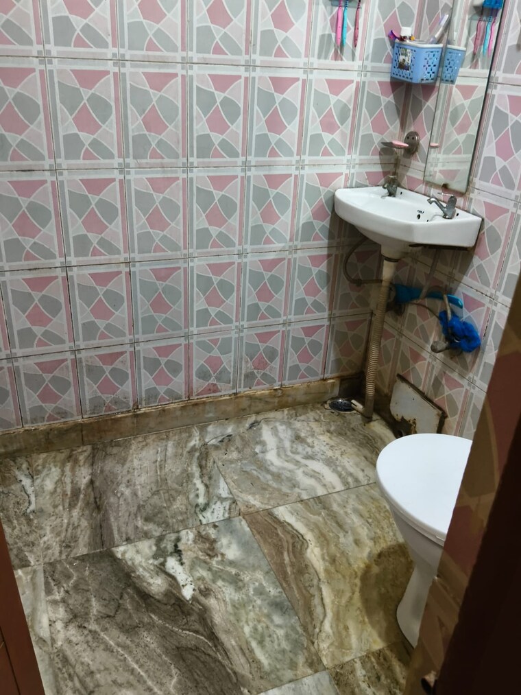 Bedroom, mehrauli 2 Bedroom 80 Sq.Yd. Builder Floor In Mehrauli Delhi 10053434