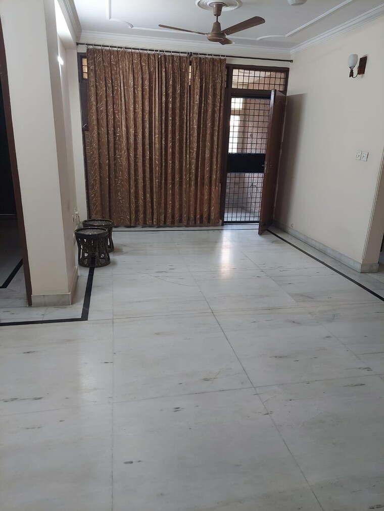 Room, dwarka 3 Bedroom 1650 Sq.Ft. Apartment In Dwarka Delhi 10053437