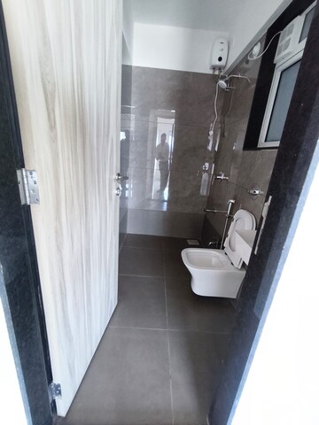Bathroom in 2 BHK Apartment at Green Meadows Bluilding 2 Chs Ltd, Kandivali East – for Rent