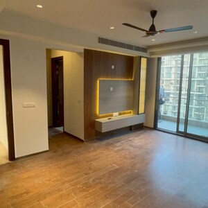 Room in 4 BHK Apartment at M3M Latitude, Sector 65 – for Sale